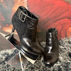 Naturalizer Black Ankle Booties with Buckle